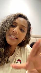 Ease the fellas up for meh please 🙏🏾😅 Yes it’s fine to admire what  someone has but be grateful for what YOU have. You never know what’s  happening behind closed doors. If you want things to change in ...