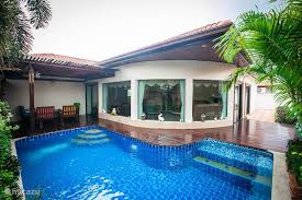 Die folgend gelisteten angebote sind von einem langjährig erfahrenen anbieter aus chiang mai. Villa Royal Pool Villa In Pattaya Ostliche Golfkuste Thailand Mieten Micazu