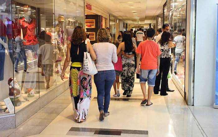Shoppings e comércio mudam horário no DF como medida de prevenção ao  coronavírus | G1