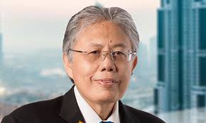 He said we needed to take into account the sensitivity of the matter and to prevent it from being manipulated by the opposition party at that time. ali said amrin subsequently agreed that it should be removed. Malaysiakini Najib Src Trial Prosecution Will Cross Examine Former Dpp Dzulkifli Ahmad Tomorrow