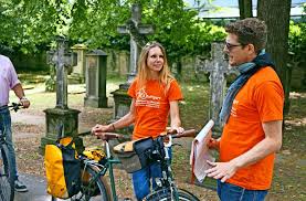 Stuttgart By Bike Eine Professorin Zeigt Die Stadt Per Fahrrad Stuttgart Ost Stuttgarter Nachrichten