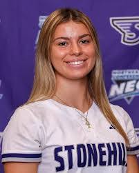 Shannon Conte's Instagram, Twitter & Facebook