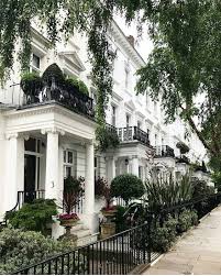 Il Quartiere Chelsea Di Londra Casa Di Londra Appartamento A Londra Case Inglesi