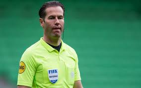 Op 20 mei was het weer nassaudag in breda en die stond dit jaar in het teken van filips willem van oranje, de oudste zoon van onze vader des vaderlands willem van oranje. Friese Grensrechters Steegstra En De Vries In Halve Finale Engeland Denemarken Op Ek Leeuwarder Courant
