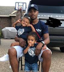 He was the number one rated amateur at welterweight and represented the united states at the 2012 olympics. Errol Spence Jr Facebook