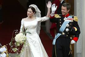 Ak prinzessin mary im hochzeitskleid. Pin Auf Bryllup Af Den Kongelige Familie I Danmark