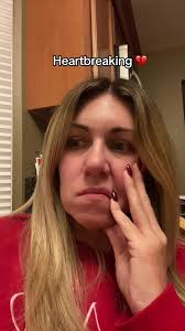 Liamcarps Tretet Auf Bühne Auf