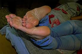 TW Pornstars - ATF_Foot_Fetish. Twitter. Soles of my female friend sticky  of my cum... 5:55 PM - 23 Oct 2021