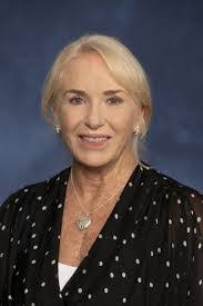 Leanne Farmer's Instagram, Twitter & Facebook