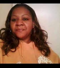 Sharon Parris's Instagram, Twitter & Facebook