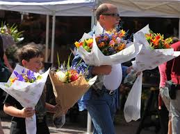 Hence, the first level are filled with shops that sells fresh produce, flowers and also the freshest catch of the day (pike place fish market) which can be. Where To Take Mom This Mother S Day Weekend The Seattle Times