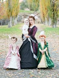 Check spelling or type a new query. The Freckled Fox A Hairstyle Blog The Meyers Family Halloween 2014 Fox Halloween Costume Halloween Looks Freckled Fox