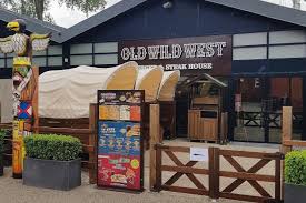Rouen Bonne Table A Rouen Old Wild West Aux Docks 76