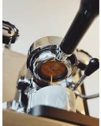 Rocket Espresso at home with @benjamin.lassen #rocketathome  #rocketmozzafiato #rocketfausto