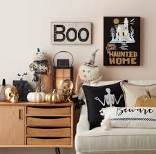 Our 90 favorite halloween decorating ideas 100 photos. Spooky Halloween Decorating Ideas Interior Design Explained