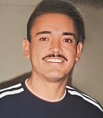 Roberto Cipriano's Instagram, Twitter & Facebook