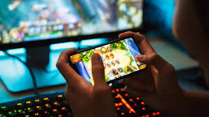 Entre em uma arena repleta de adversário, pegue as armas do chão e mostre sua habilidade eliminando cada um dos inimigos. Conheca Os Jogos De Celular Mais Jogados Do Mundo Tudogames