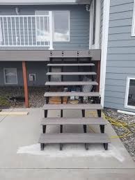 Pylex 4 Steps Steel Stair Stringer Black 7 1 2 In X 10 1 4 In Includes 1 Stair Riser 13904 The Home Depot Diy Stairs Outdoor Patio Stairs Exterior Stairs