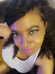 Heidi Preston's Instagram, Twitter & Facebook