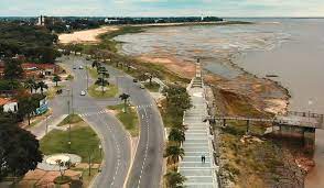 El siniestro fatal ocurrió este domingo cerca de las 19 en avenida almirante brown y alberti. Video Desde El Drone Asi Estuvo Hoy La Costa Santafesina Desolacion Y Bajante La Vida Online Fm Vida Santa Fe 107 9