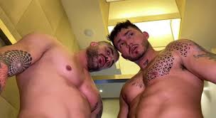 Gay porn with Marco Di Pietro and Freddy Salvador uncondomned