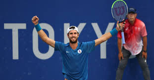 Khachanov, more conservative in criticising current and former players on the tennis circuit, responded: Rkmy4lq6oknxum