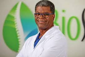 Dirt therapy' aims for at-risk kids