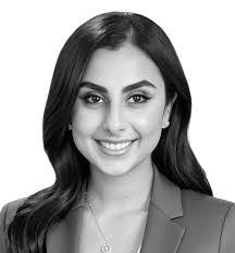 Melissa Campion's Instagram, Twitter & Facebook