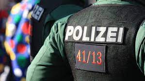 ▶ alle infos bei uns ▶. Ruhestorung Die Polizei Als Party Crasher Deutsche Anwaltauskunft