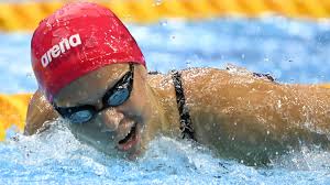 His last victories are the 4x100m freestyle relay mixed during the fina swimming world cup 25m in. Kapas Boglarka Es Kos Hubert Remek Idovel Dontos Infostart Hu