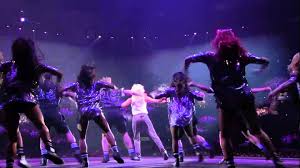 Helene Fischer Phanomen Farbenspiel Live Die Stadion Tournee Mixtape Music Videos Music Du, kannst die erde drehen.