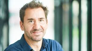 Fears of bird flu pandemic as handful of human cases reported