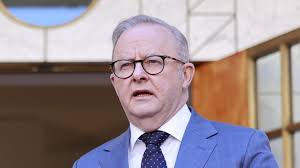 Brisbane Deputy Mayor urges residents to stay safe as Cyclone Alfred closes  in