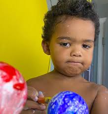 Dax is busy painting a model solar system in the studio today! Are you  making anything fun this weekend?