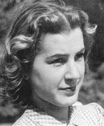 Hiler je u razrušenom Berlinu izdiktirao na brzinu dvije oporuke