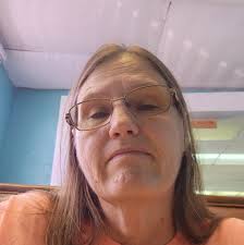 Hello all! My mom is coming to visit me for Thanksgiving