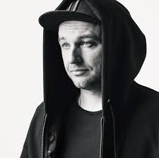 Des figures du monde de la nuit belge nous parlent de leur santé mentale