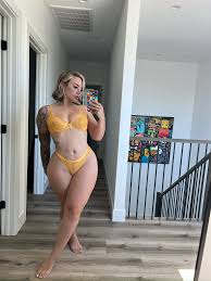 Woah Kenzie - Free nude pics, galleries & more at Babepedia