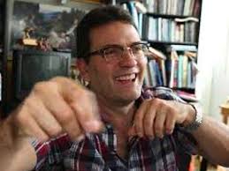 Ciudad de méxico— antonio helguera, monero de la jornada, murió el viernes de un infarto. 8yvgzozdbuj7wm