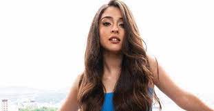 Jun 30, 2021 · cemre baysel sessiz sedasız ayrıldı; Baht Oyunu Dizisinin Oyuncusu Cemre Baysel Kimdir Yasi Boyu Ve Kilosu Kactir