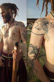 It was believed that these tattoos offered magical protection, and also used to commemorate acts of bravery. Scythian Tattoos Historical Tattoos Tattoos Knight Tattoo