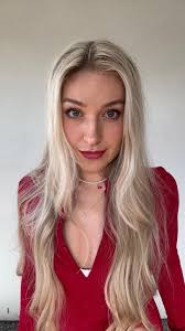 Can someone edit my photos for cv?