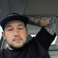 Danny Warfield (@swagsolow) • Instagram photos and videos