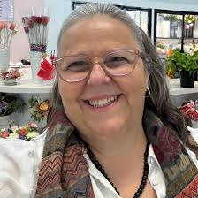 His "happy feet" are so cute!