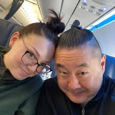 Alexander Hong and Leslie Braddock's Wedding Registry