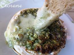 Camembert Roti Ail Ours Ail Des Ours Camembert Roti Camembert Au Four