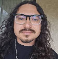 Can I use an a/b/y splitter for two guitars?