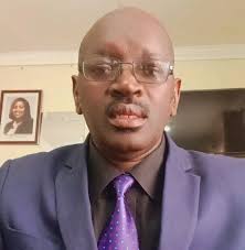 In case you missed it: Kwaku Gyamfi, 80, and his lovely 78-year-old wife,  Adwoa Asantewaa, finally got married after dating for more than two  decades. The adorable pair fell in love and