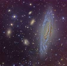 Bella espiral NGC 7331 |