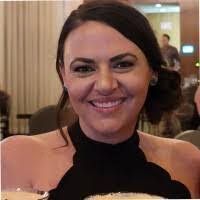 Lea Lindsey's Instagram, Twitter & Facebook